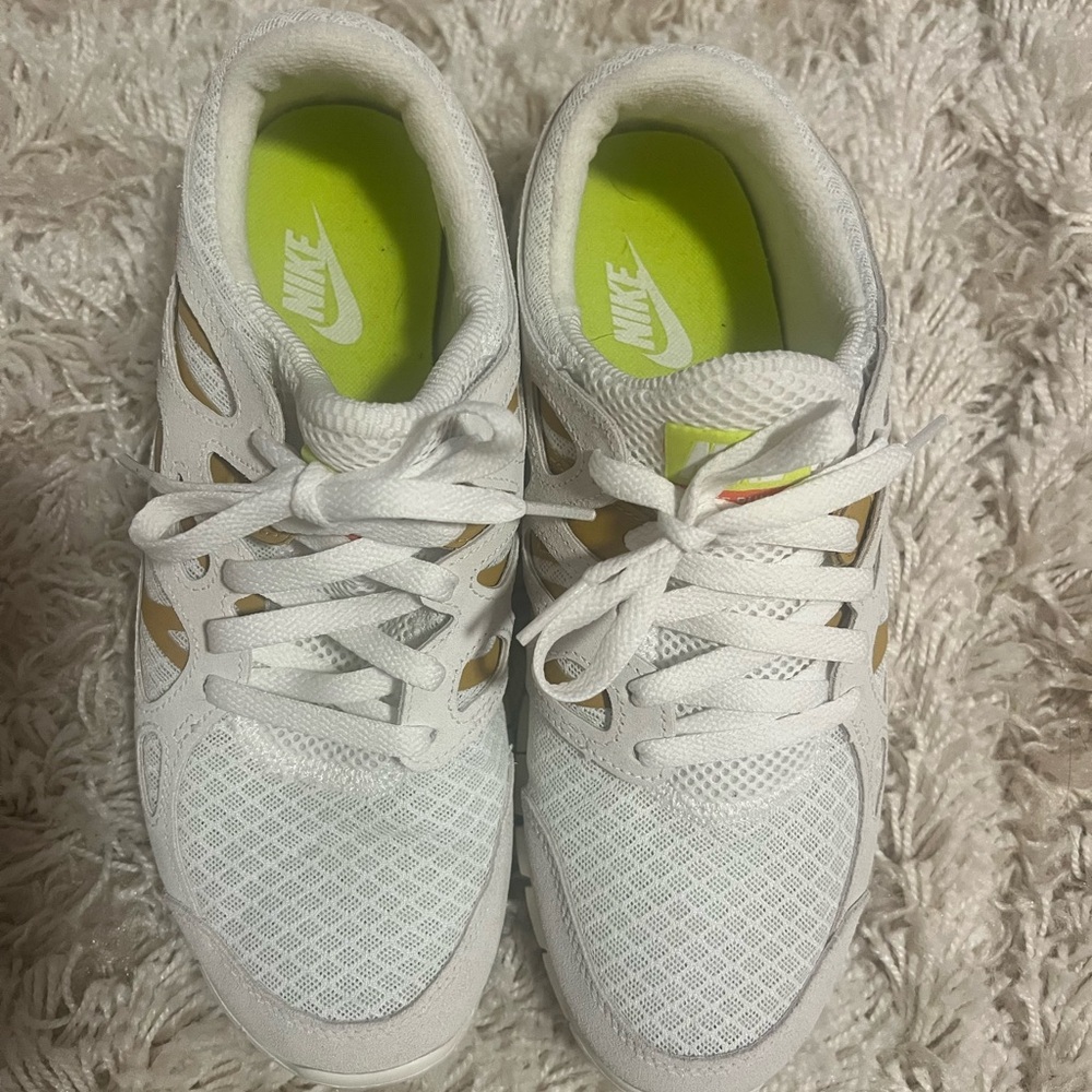 Nike Free Run 2 Women’s sz 10